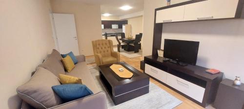 Sandras Apartment — 4-Star Luxury Hotel in Strumica, Republic of Macedonia
