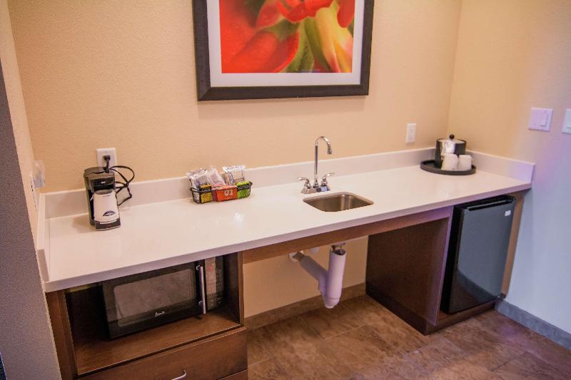 Hampton Inn & Suites Dallas Frisco North FieldhouseUSA - photo 77