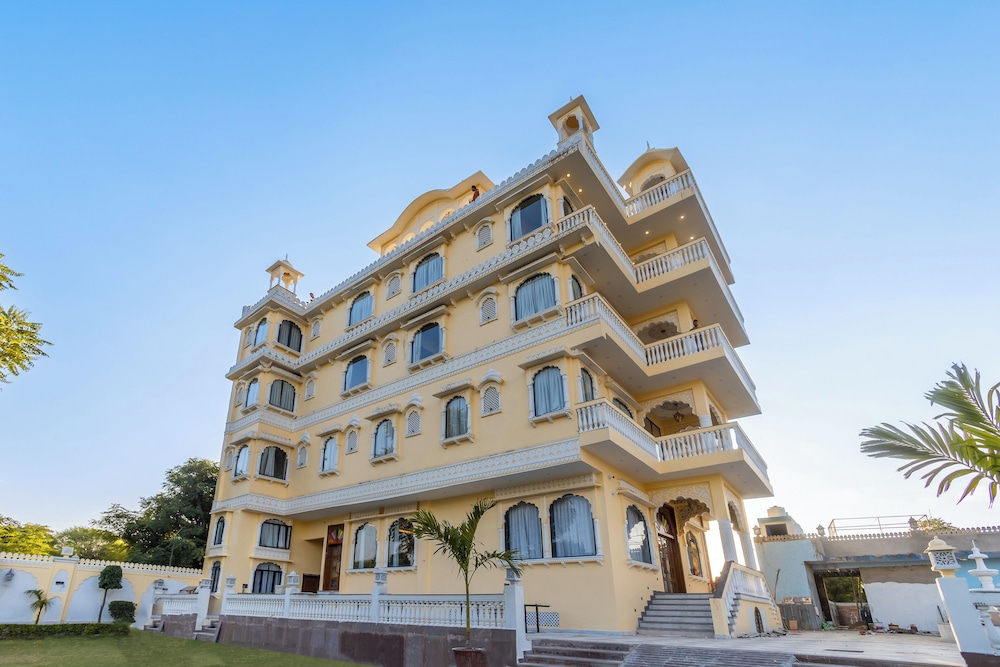 Umrao Mahal A Boutique Heritage Hotel & Resort Jaipur — 4-Star Luxury Hotel in Jaipur, India