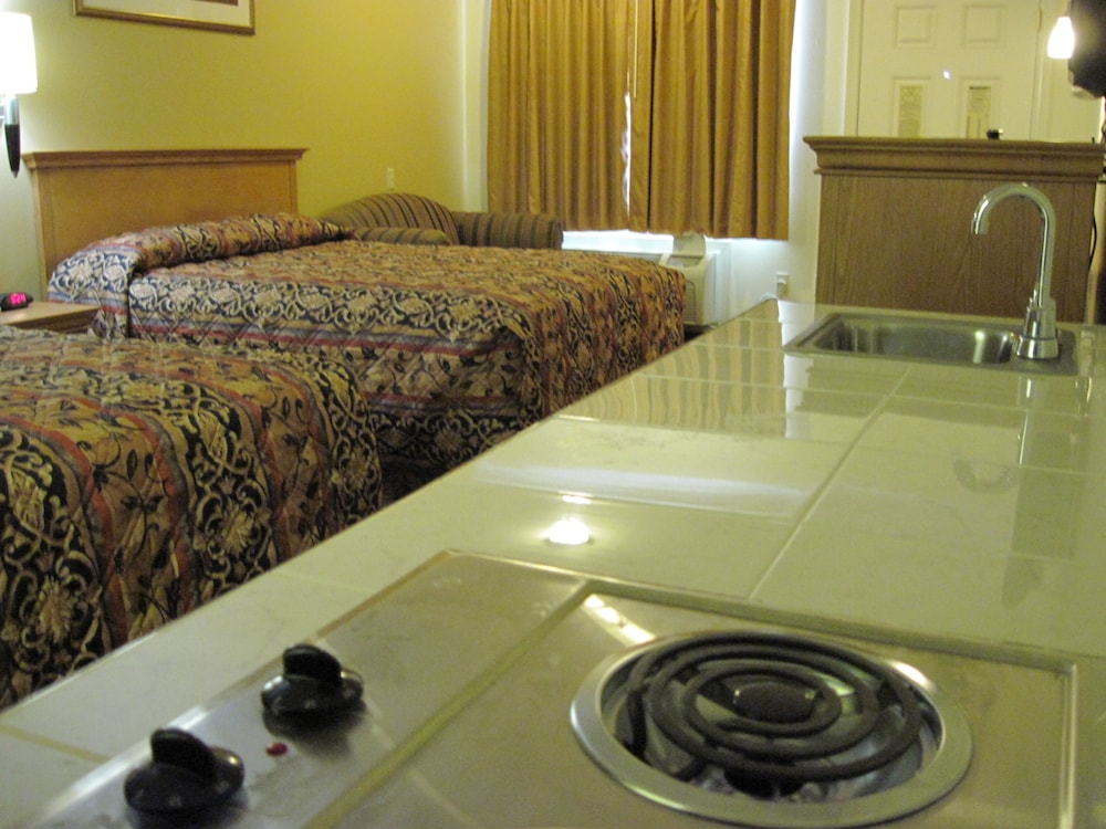 Texas Inn Weslaco - photo 39