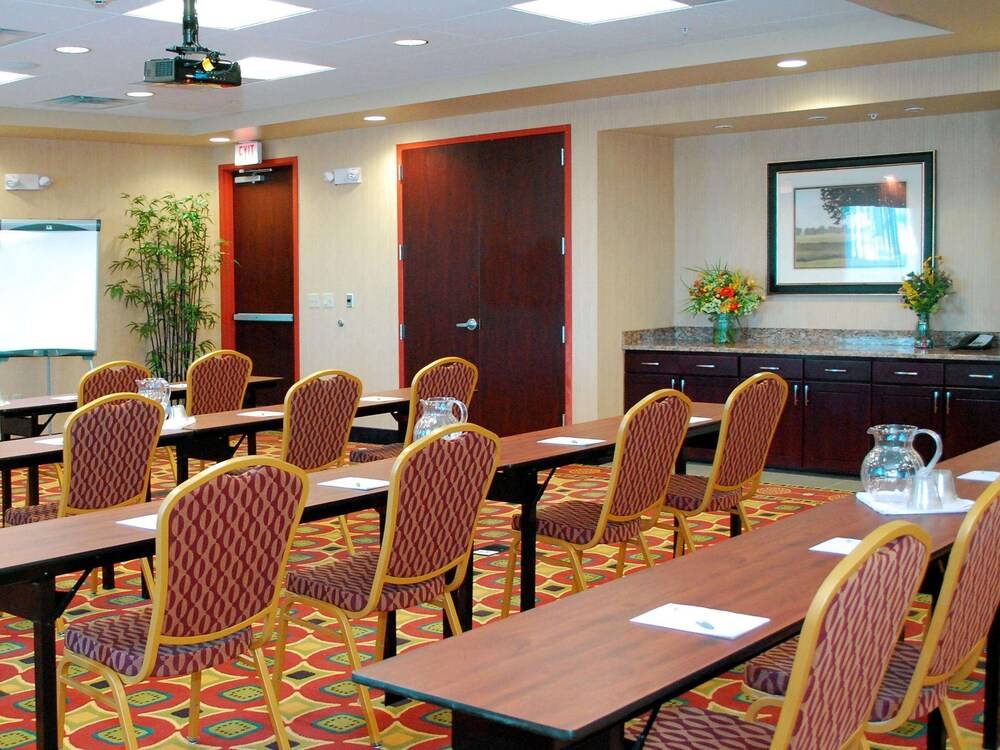 Hampton Inn & Suites Denver Highlands Ranch - photo 44