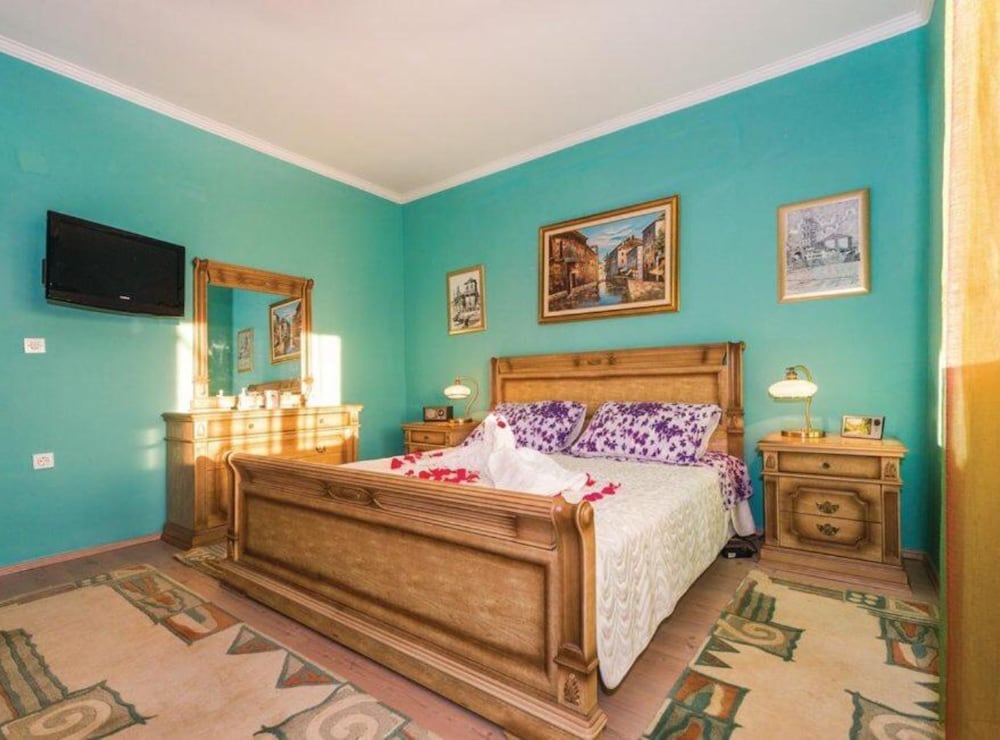 Three Bedroom Holiday Home In Trbounje — Drnis — photo 4