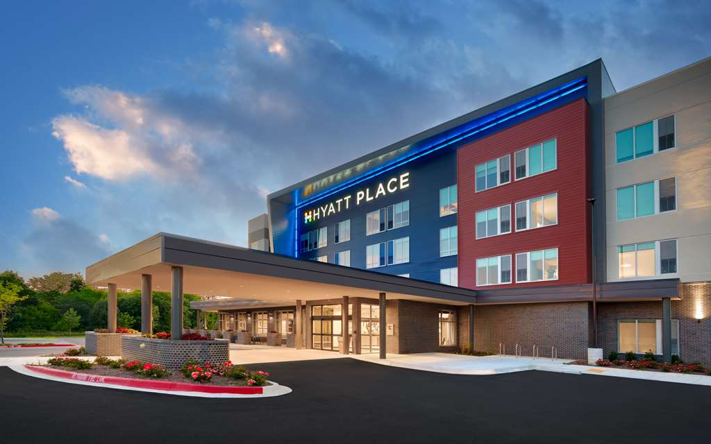 Hyatt Place Fayetteville Springdale - photo 24