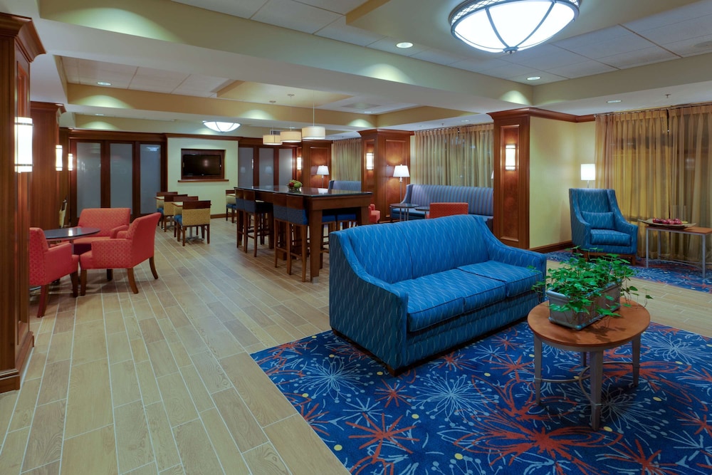 Hampton Inn Warrenton - photo 2