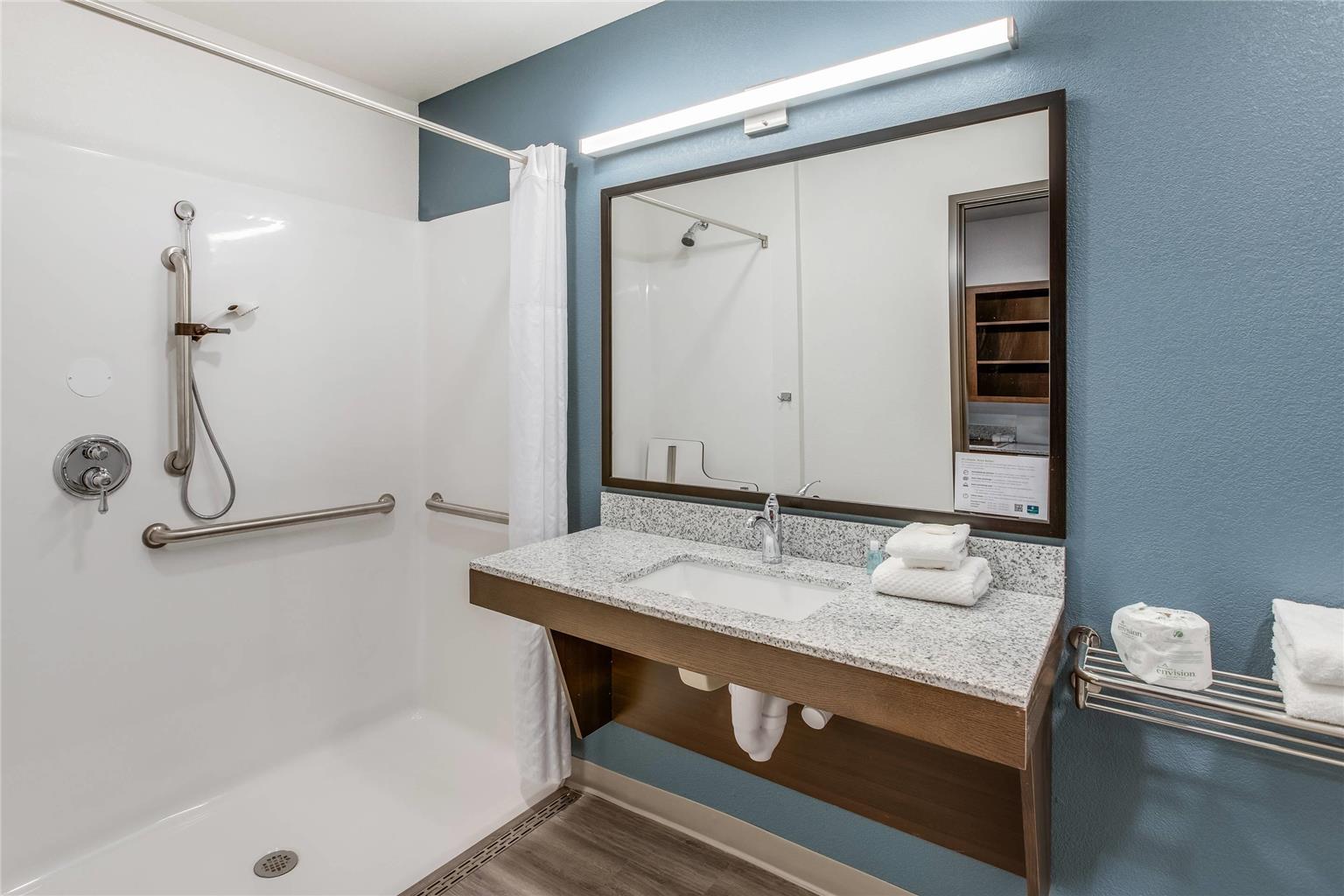 WoodSpring Suites Novi Farmington - photo 14