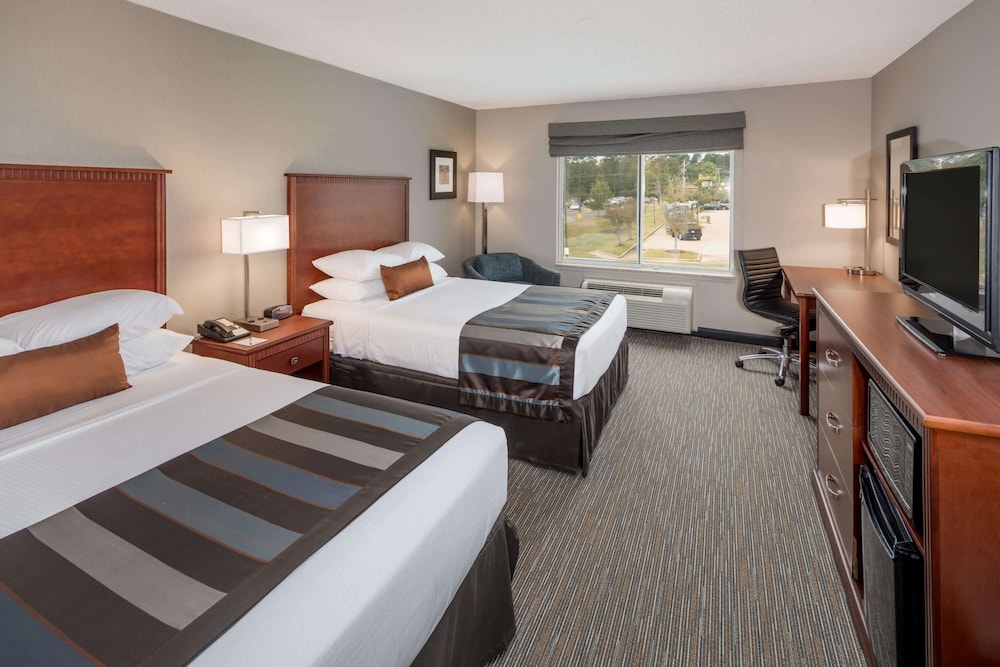 Wingate by Wyndham Shreveport Airport - photo 6