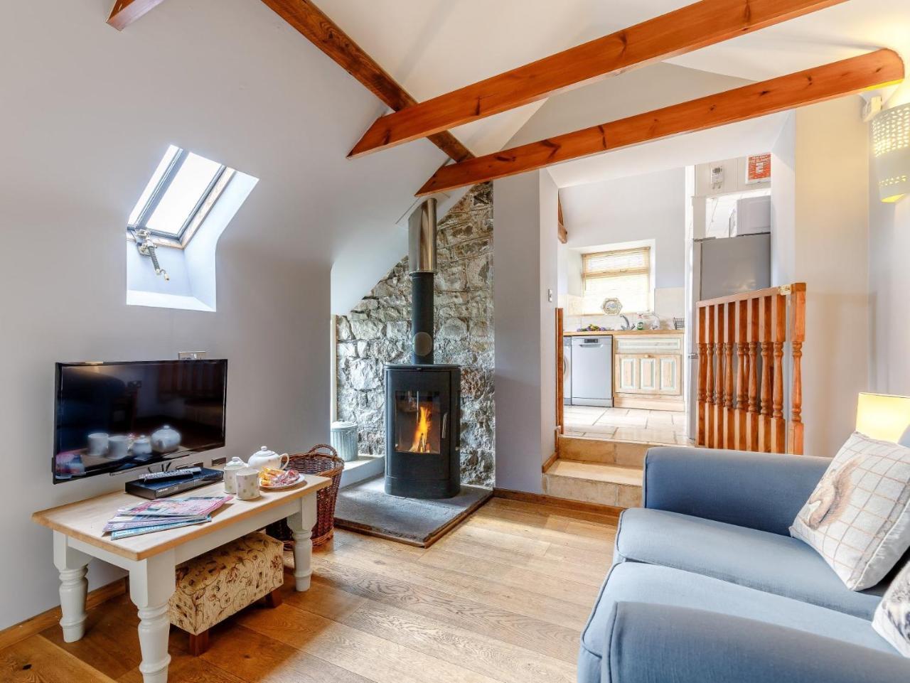 1 Bed in Charfield EARBA - last minute hotel in Charfield