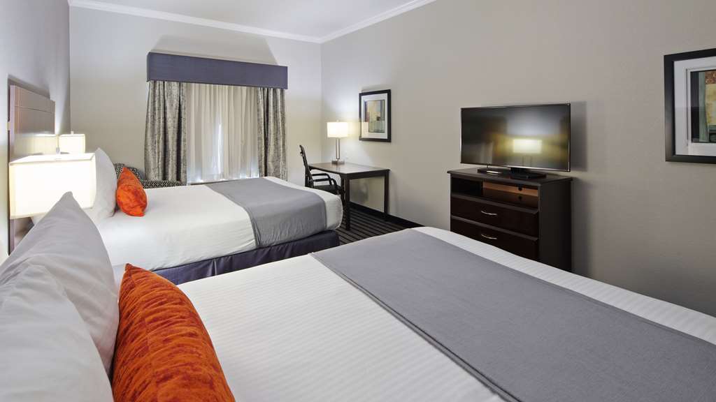 Best Western Plus Austin Airport Inn & Suites - photo 11