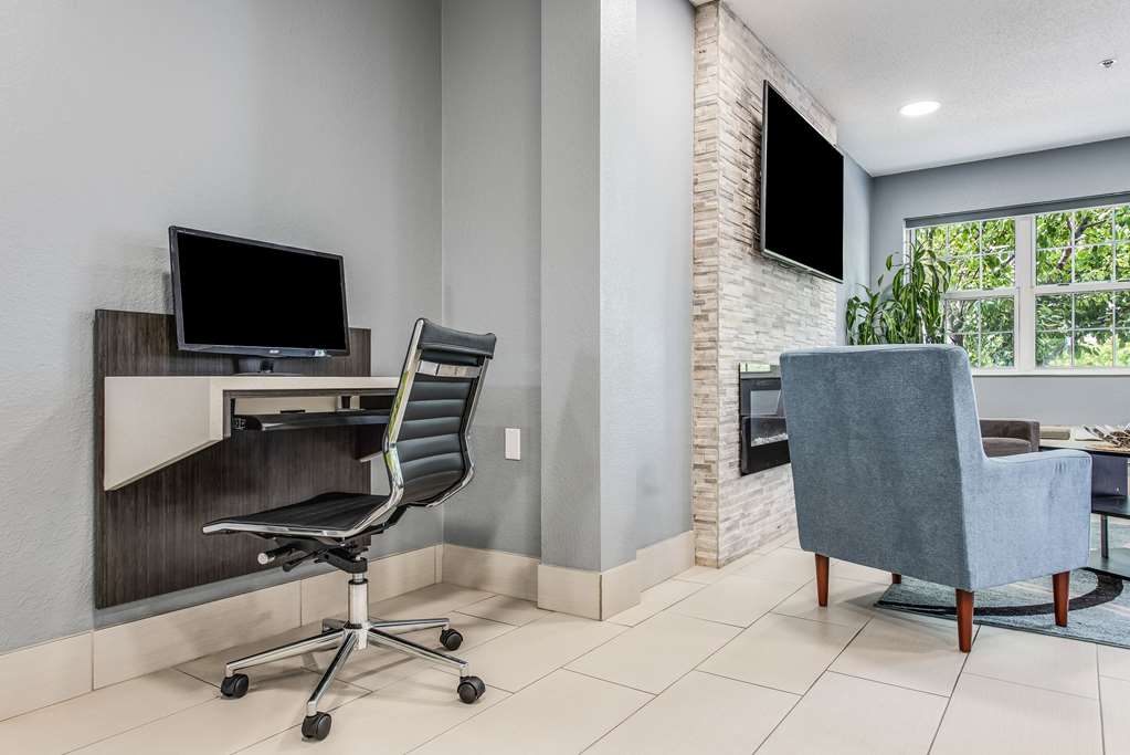 Quality Inn Owatonna Near Medical Center - photo 18