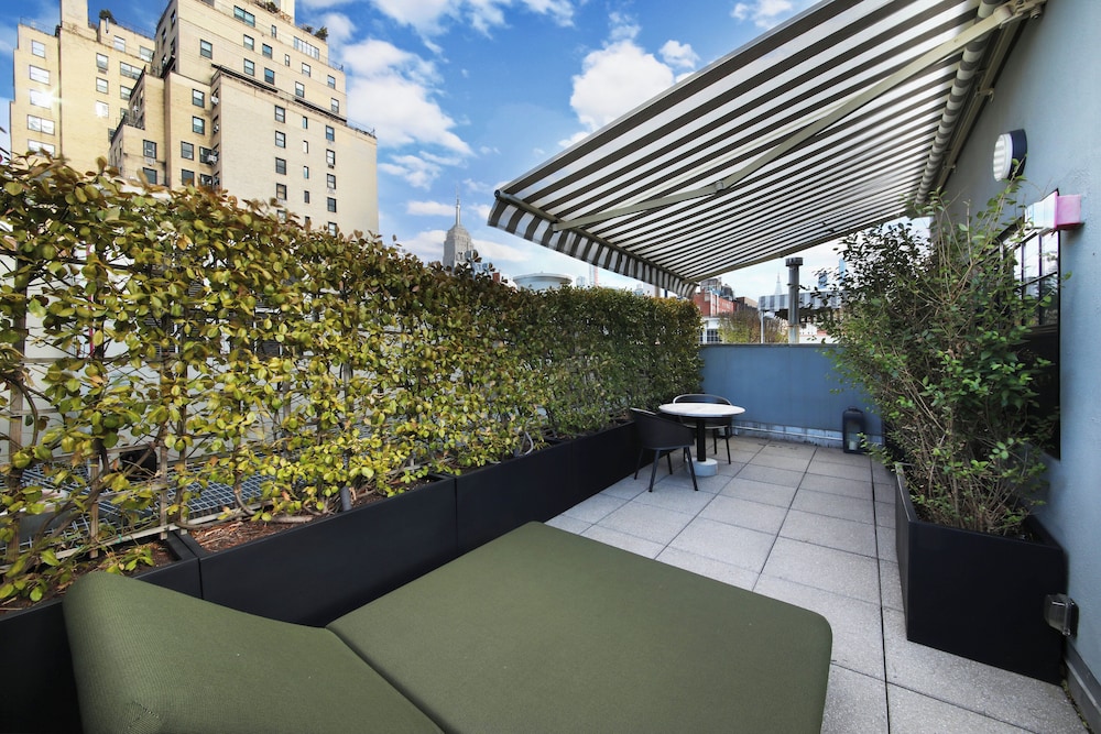 The Moore a Member of Design Hotels - photo 13