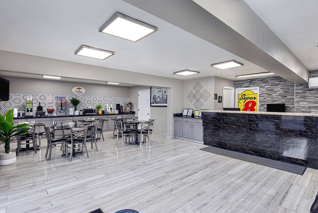 Super 8 by Wyndham Nashville West - photo 10
