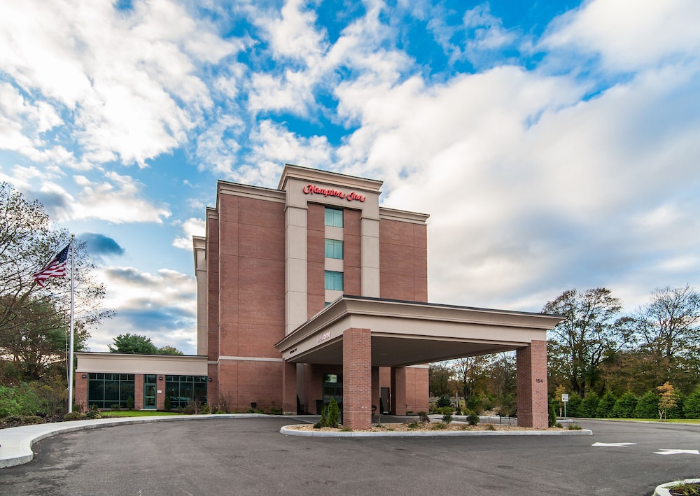 Hampton Inn Norwich - photo 71