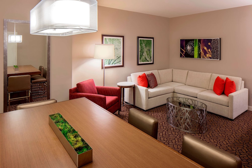 Hilton Garden Inn Downtown Dallas - photo 33