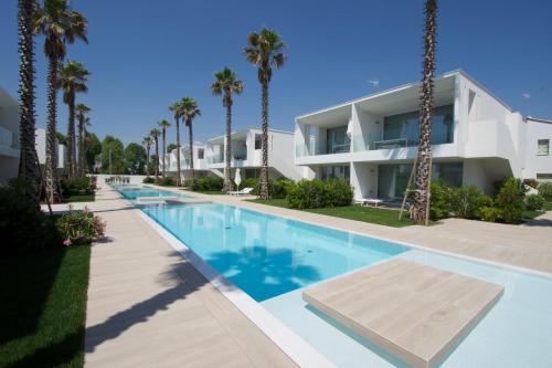 Palms Apartments — 4-Star Luxury Hotel in Lido Di Jesolo, Italy