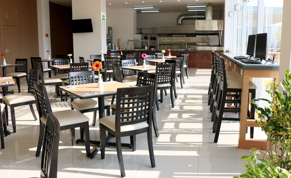 Hotel Misión Express San Juan Del Río
