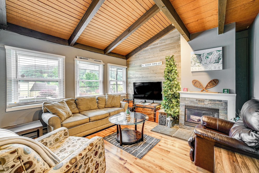Cortland Townhome Walk to Greek Peak Mtn Resort — hotel in Cortland