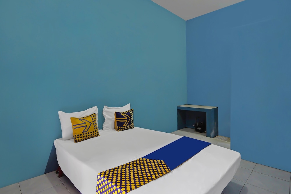 Hotel O Kost Auto Syariah Anggaswangi in Sidoarjo, Indonesia