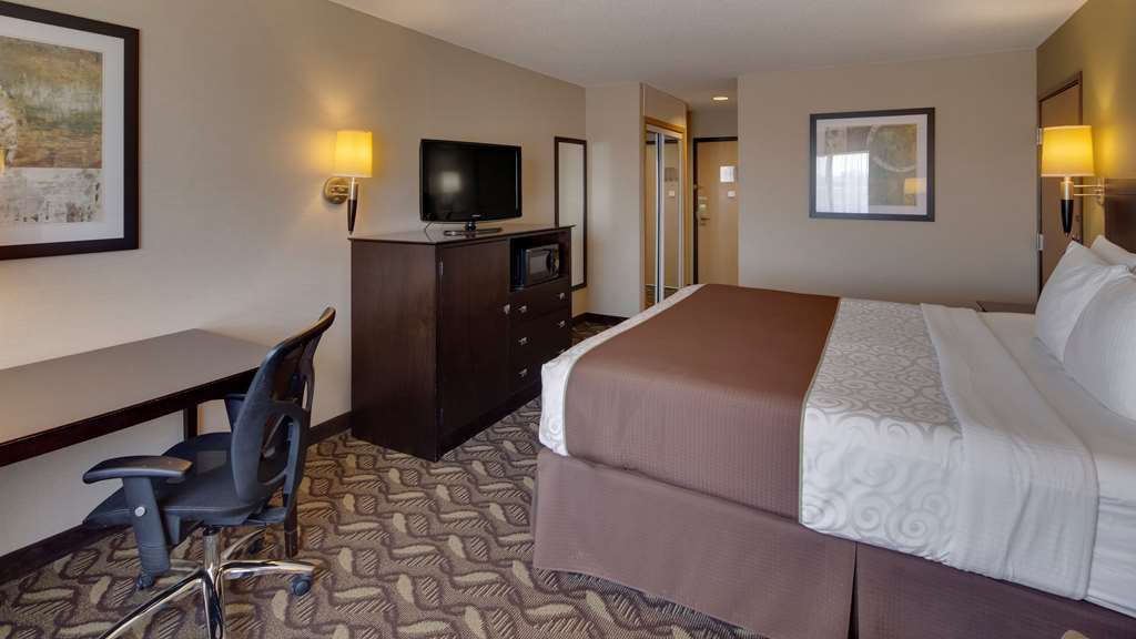 Best Western Pontiac Inn - photo 11