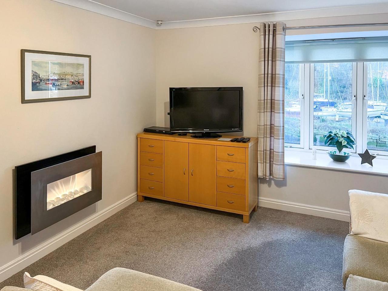 Esk View Apartment