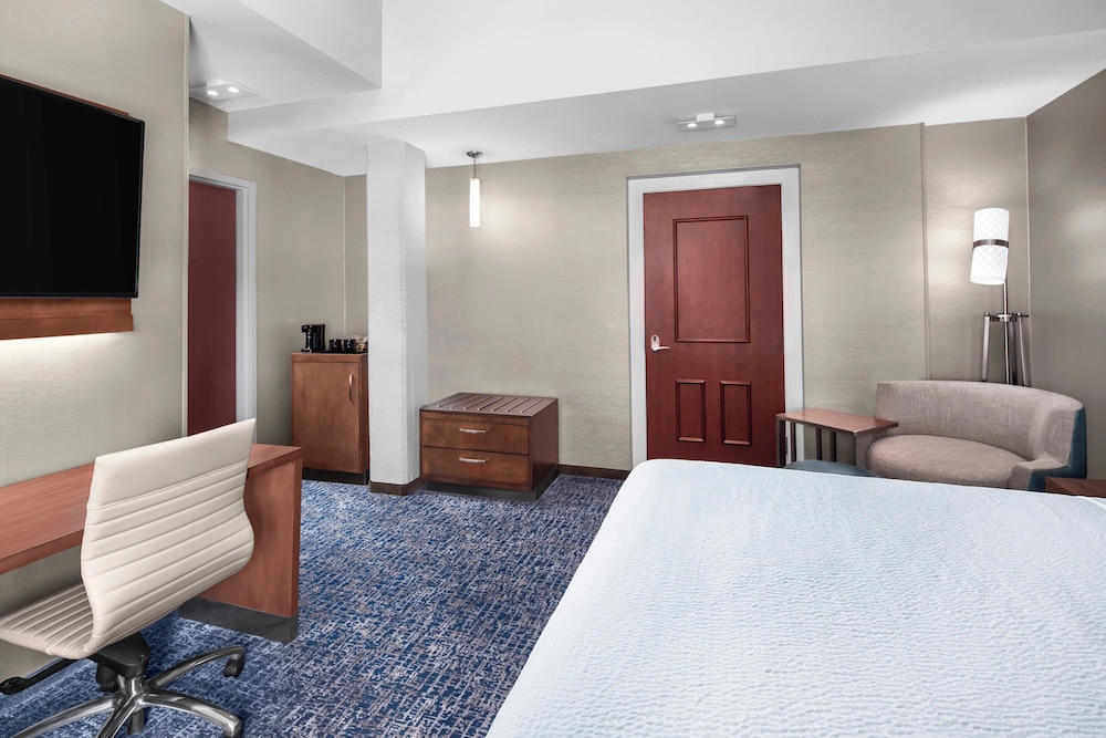 Courtyard by Marriott Cape Girardeau Downtown - photo 7