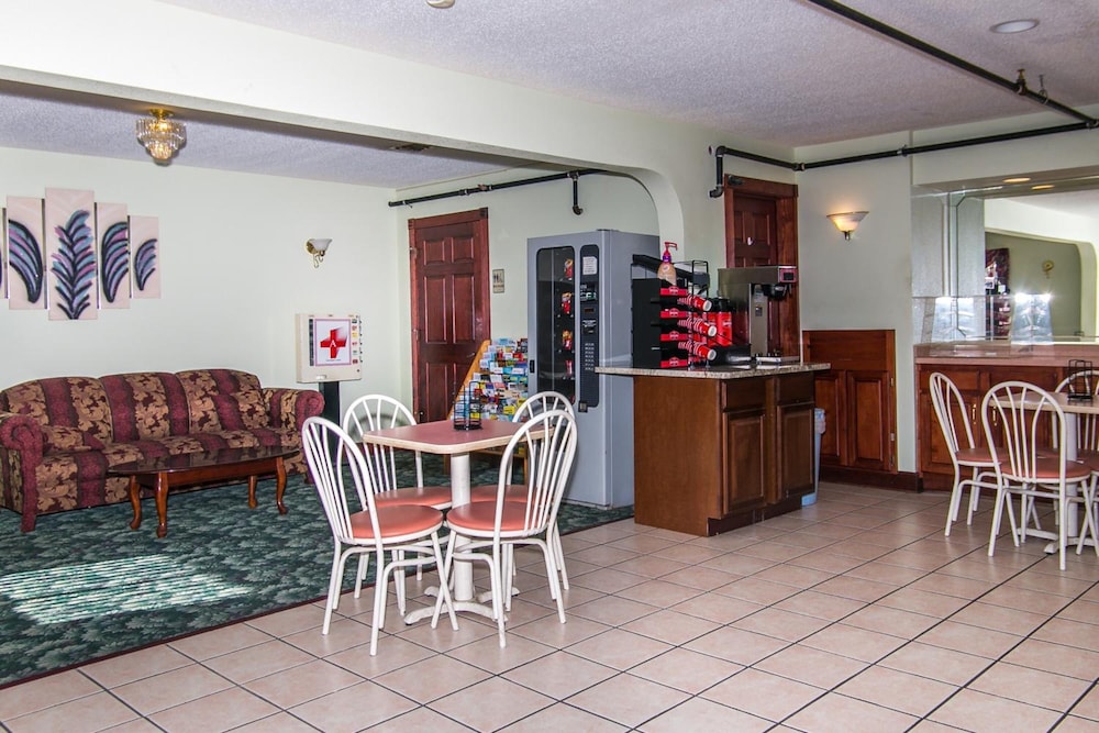Jubilee Inn - photo 18