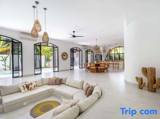 Villa Harper by BaliSuperHost — 4-Star Luxury Hotel in Canggu, Indonesia