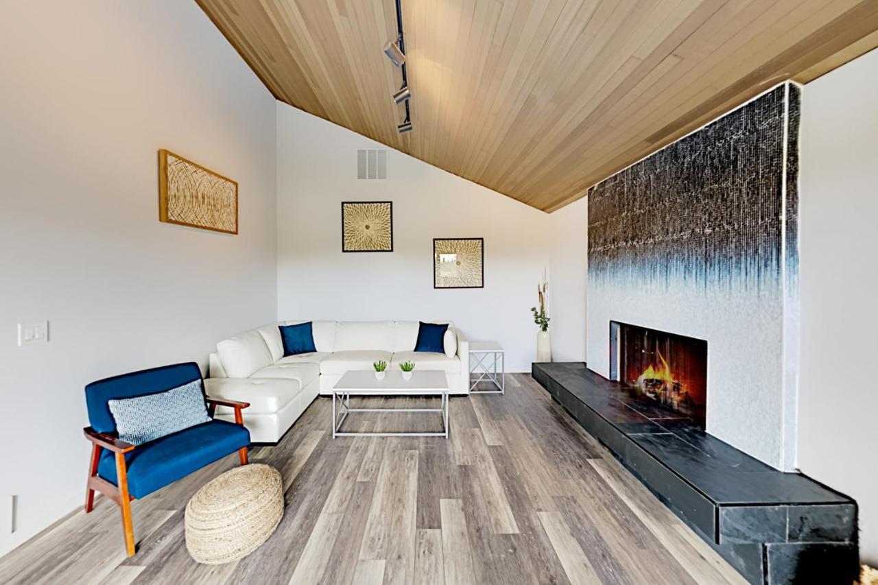 Mountainedge Chateau in Sunriver, United States