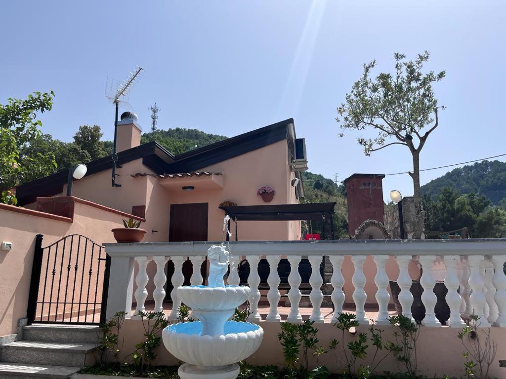 B&B antonio — 4-Star Luxury Hotel in Aieta, Italy