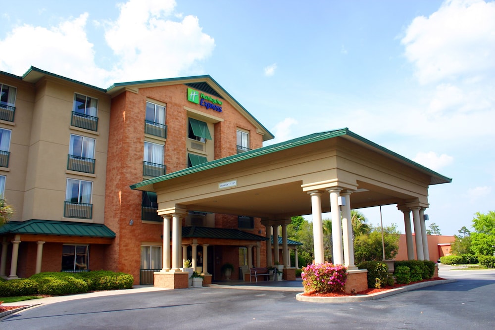Holiday Inn Express Bluffton at Hilton Head Area by IHG - photo 50