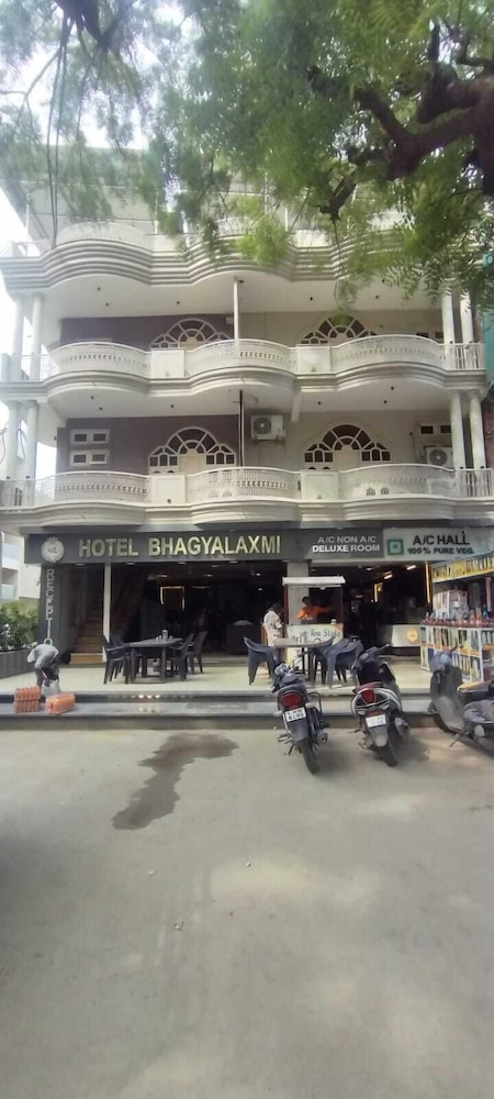 Hotel Bhagya Laxmi in Abu, India