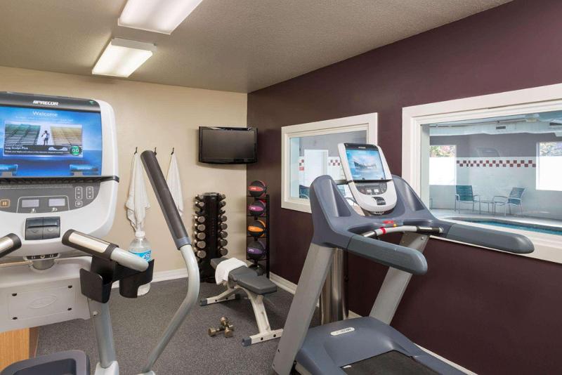 DoubleTree by Hilton Hotel Vancouver - photo 69