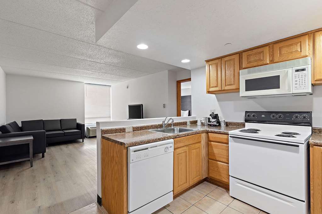 AmericInn by Wyndham Rochester Near Mayo Clinic - photo 28