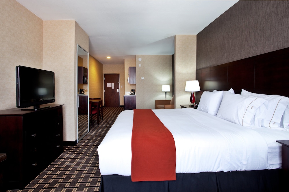 Holiday Inn Express Hotel & Suites AMITE by IHG - photo 7