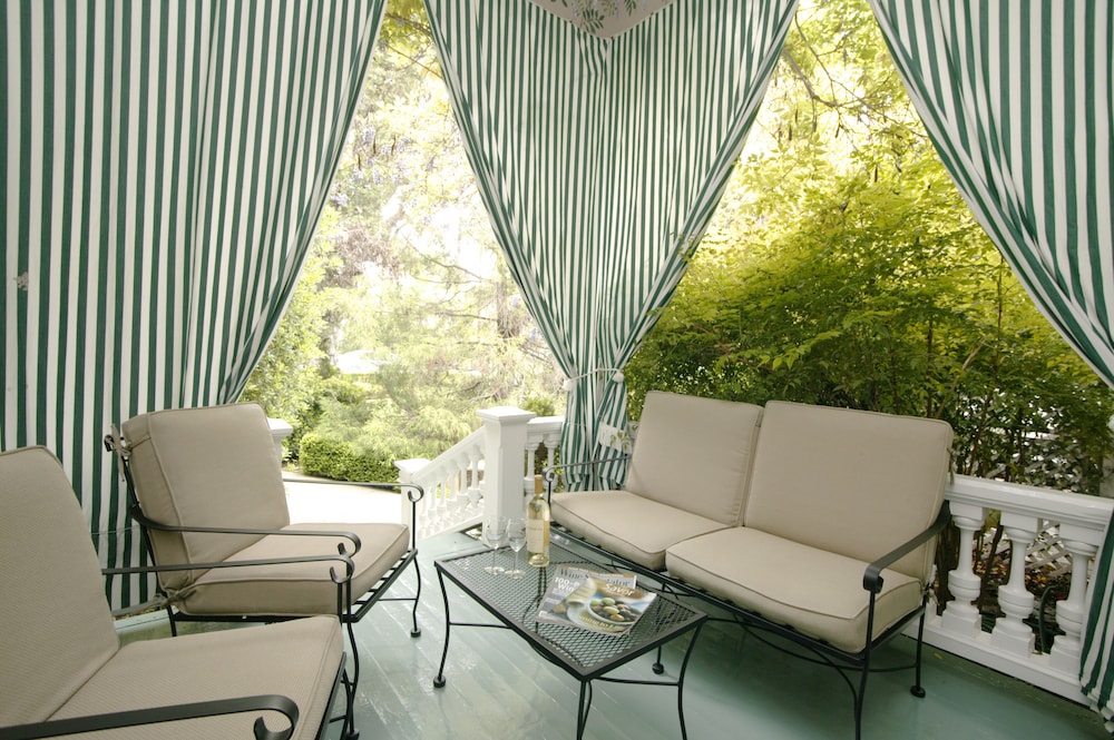 Honor Mansion - photo 16
