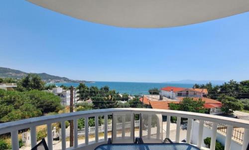 Sea Sky View House Paleo Tsifliki Kavala — 4-Star Luxury Hotel in Kavala, Greece