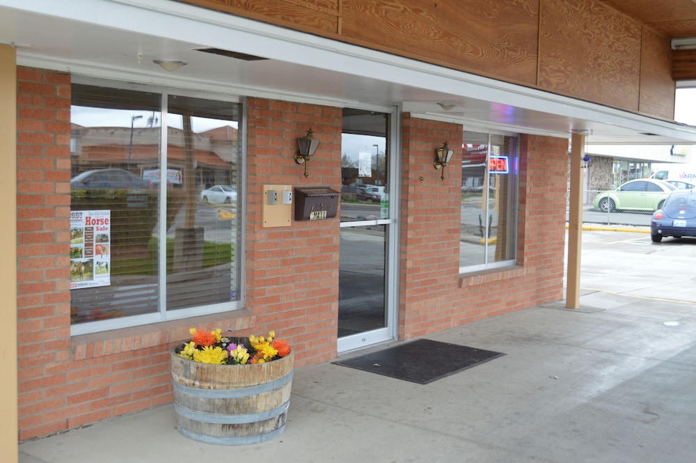 Skyline Motor Inn - photo 22