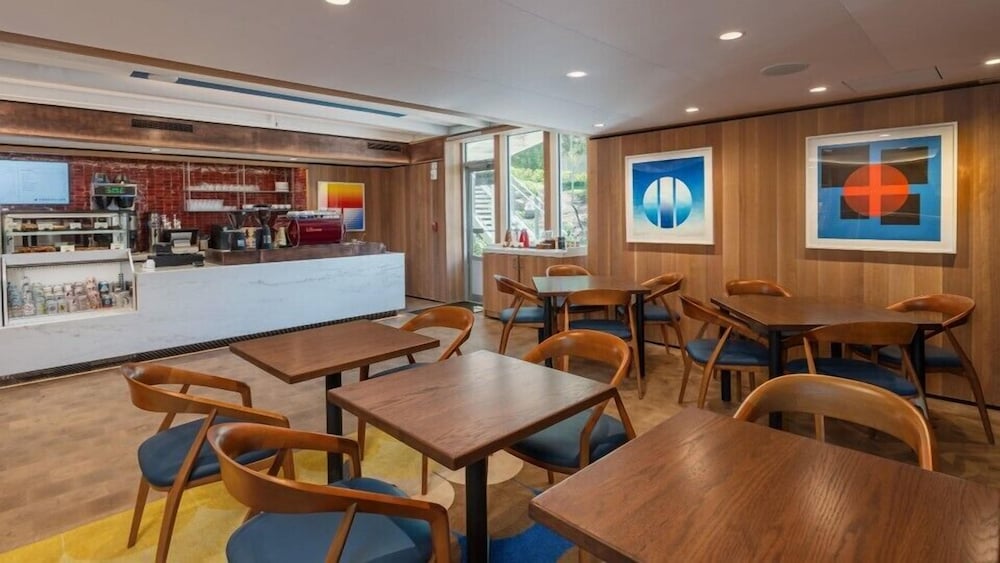 Aspen Meadows Resort - photo 41