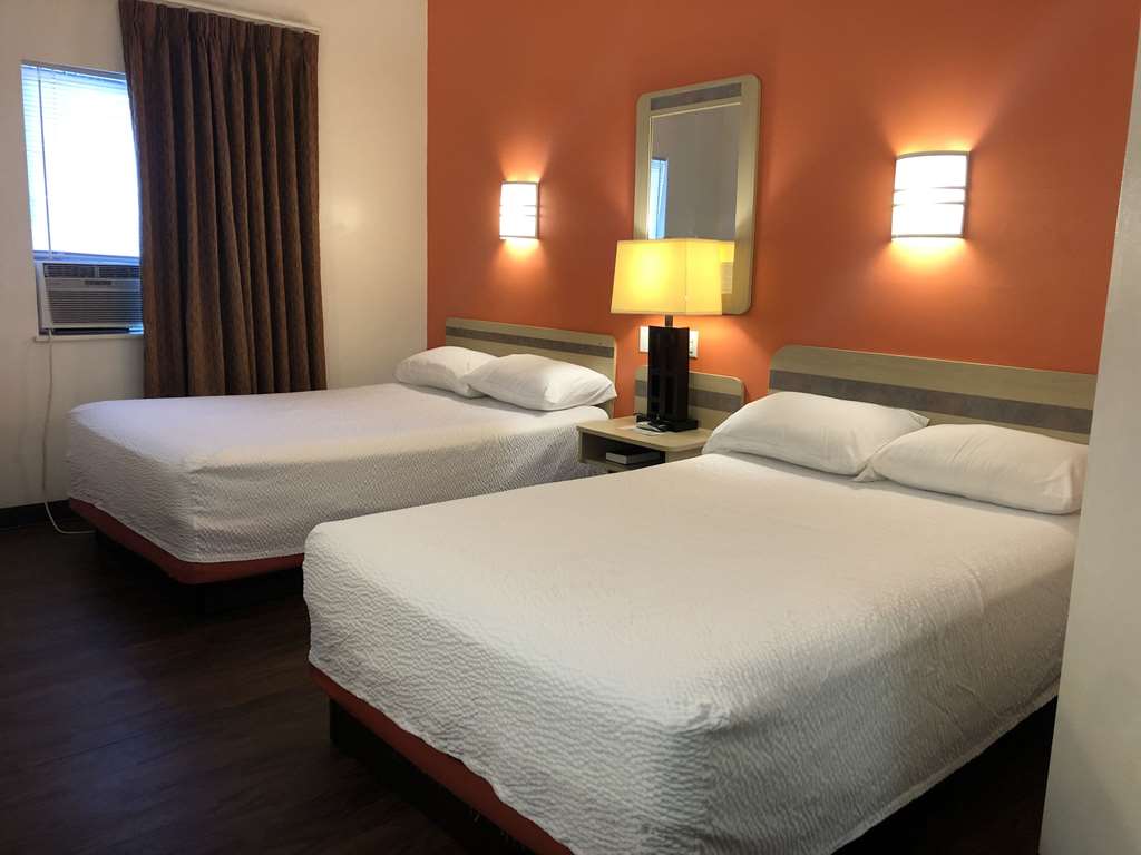 Sleep Inn & Suites Pigeon Forge Downtown - photo 14