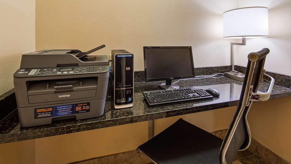 Best Western Lamesa Inn & Suites - photo 13