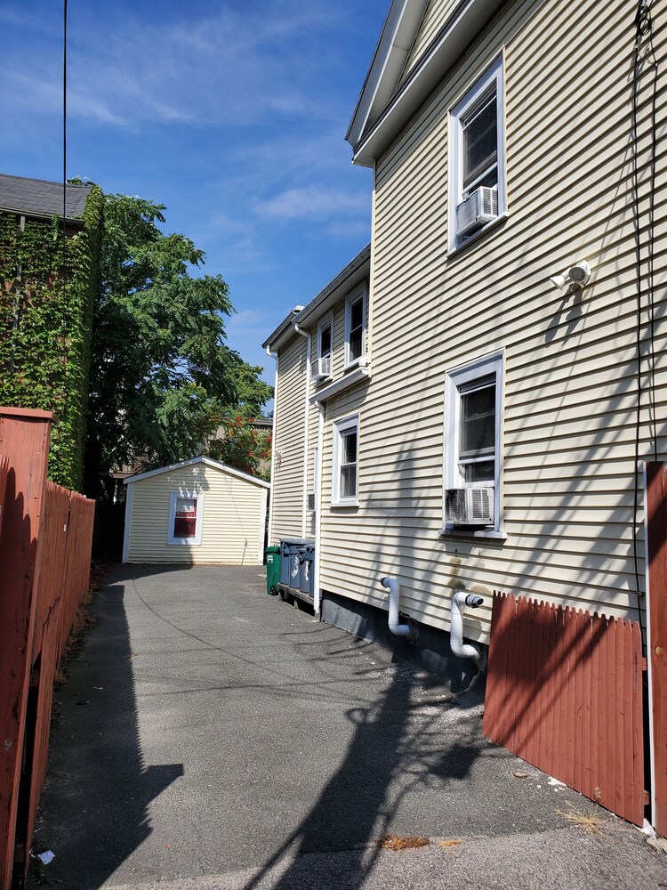 The Windsor Inn - photo 18