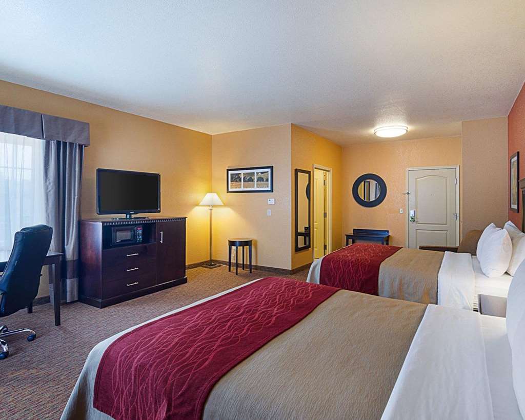 Comfort Inn & Suites Orange Montpelier - photo 17