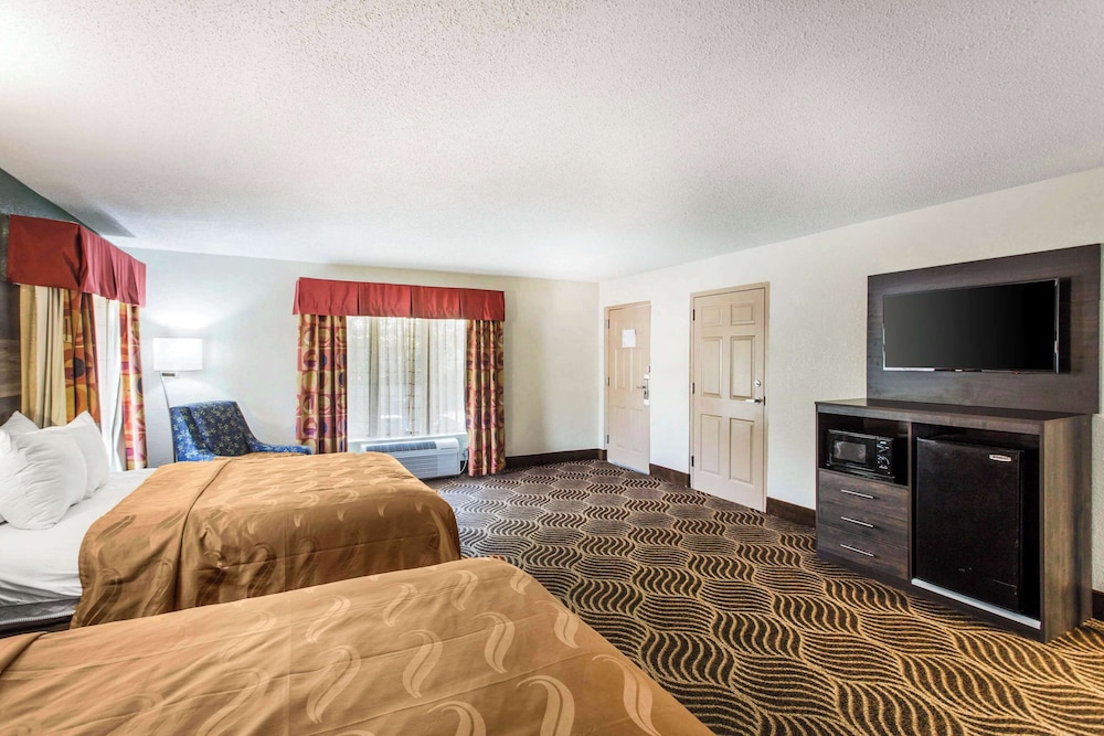 Quality Inn Black Mountain Asheville East - photo 24