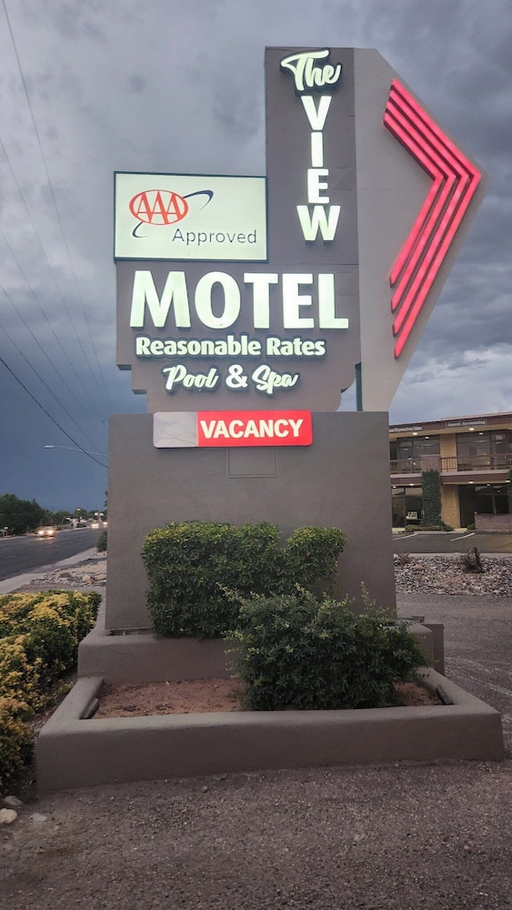 The View Motel - photo 48