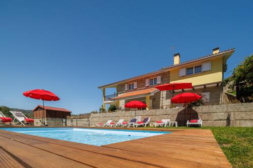 Villa Avó Zizi — 4-Star Luxury Hotel in Cinfaes, Portugal