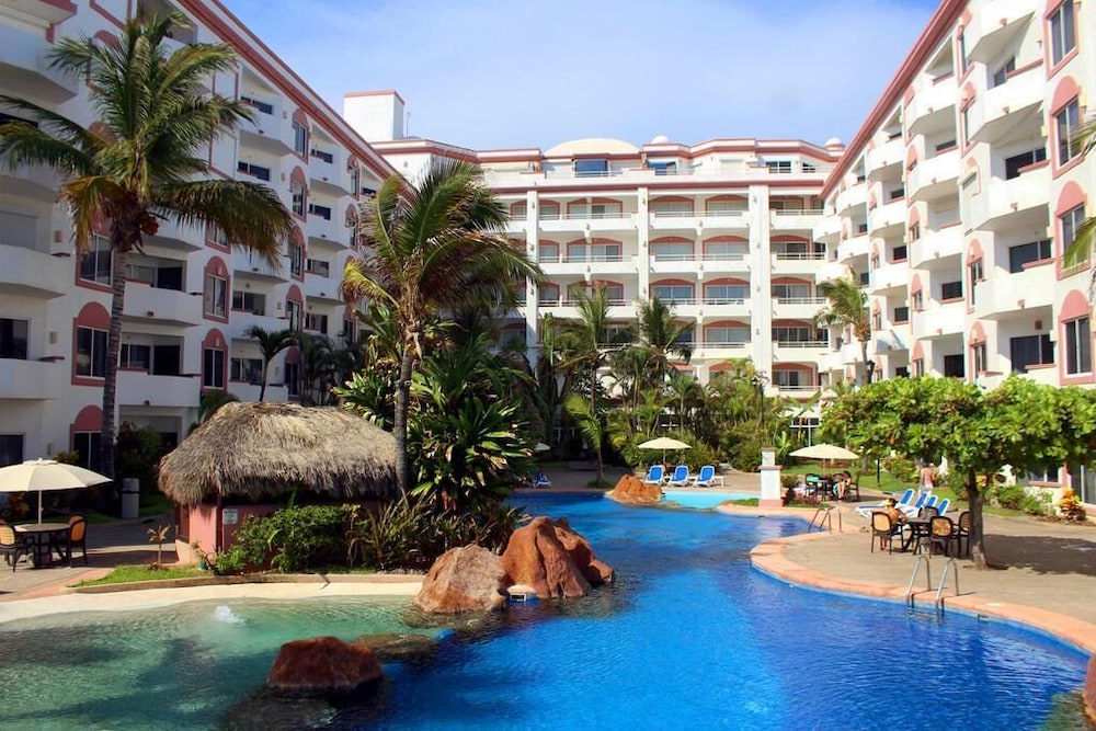 Departamentos PCB - carbon neutral hotel in Mazatlan