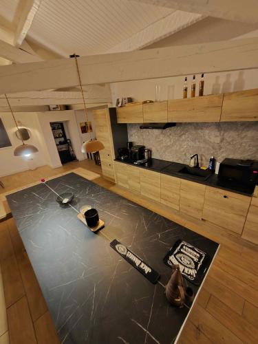 Le Loft - carbon neutral hotel in Le Pradet