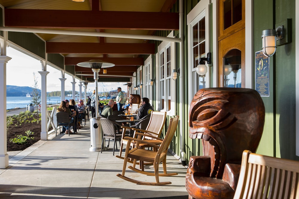 McMenamins Kalama Harbor Lodge - photo 53