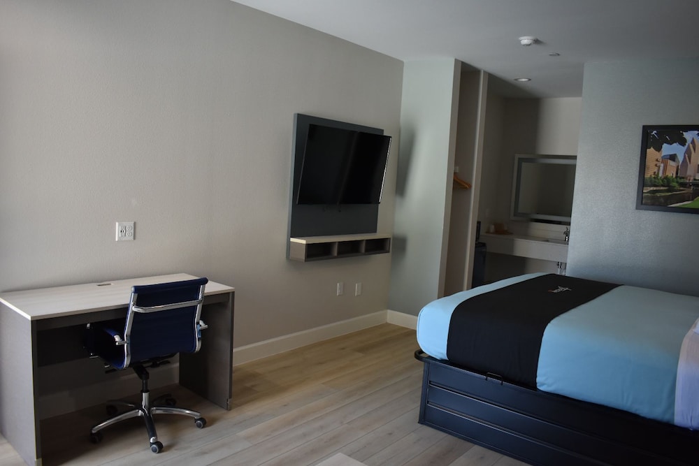 Bluestar Inn - photo 8