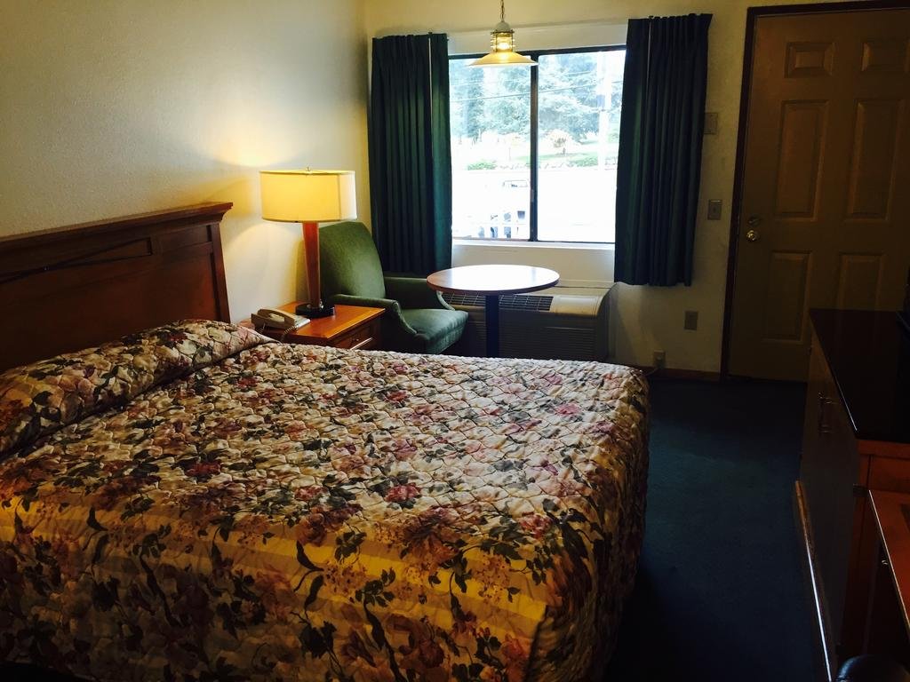 Nites Inn - photo 13