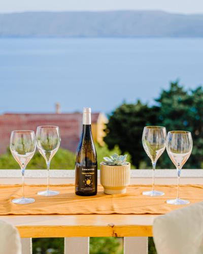 Apartments in Villa Azur — 4-Star Luxury Hotel in Novi Vinodolski, Croatia